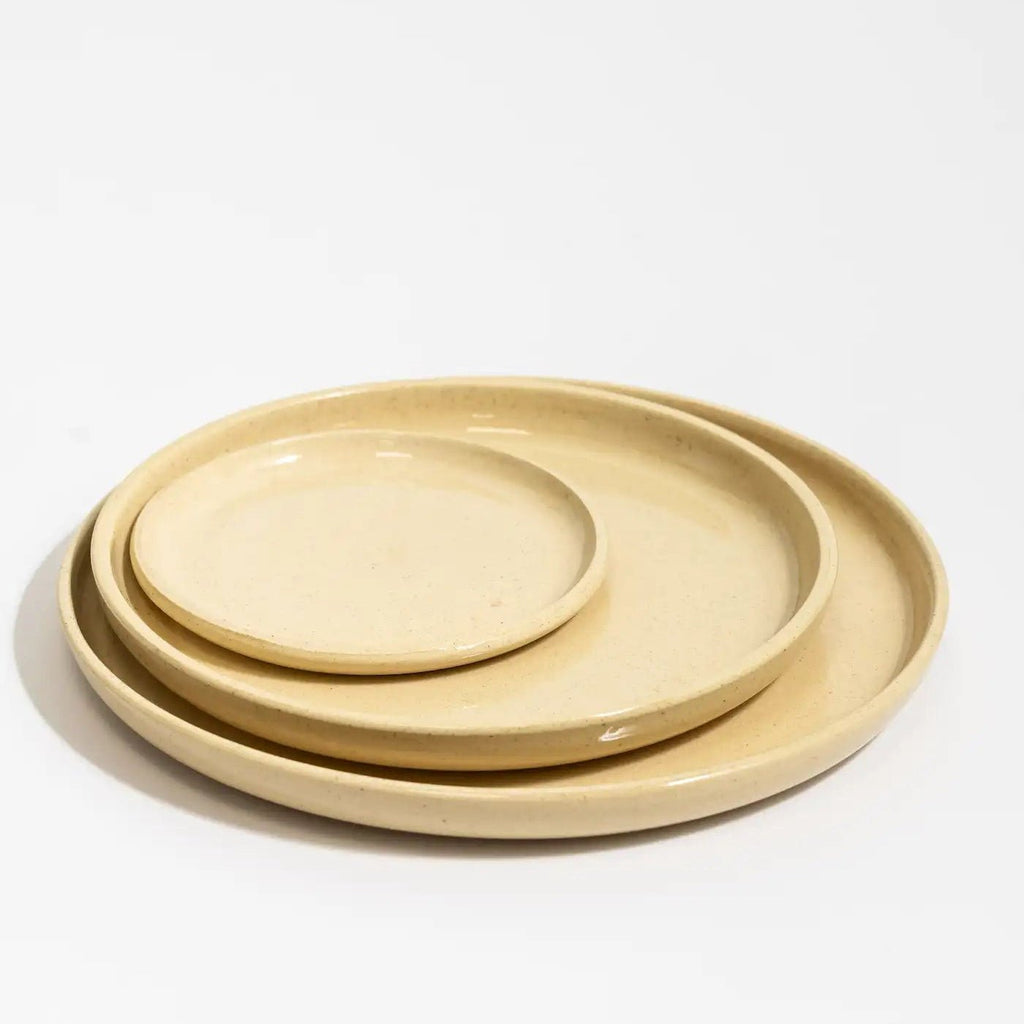 Platos redondos 20cm/24cm moteado ligero - estudio quiral